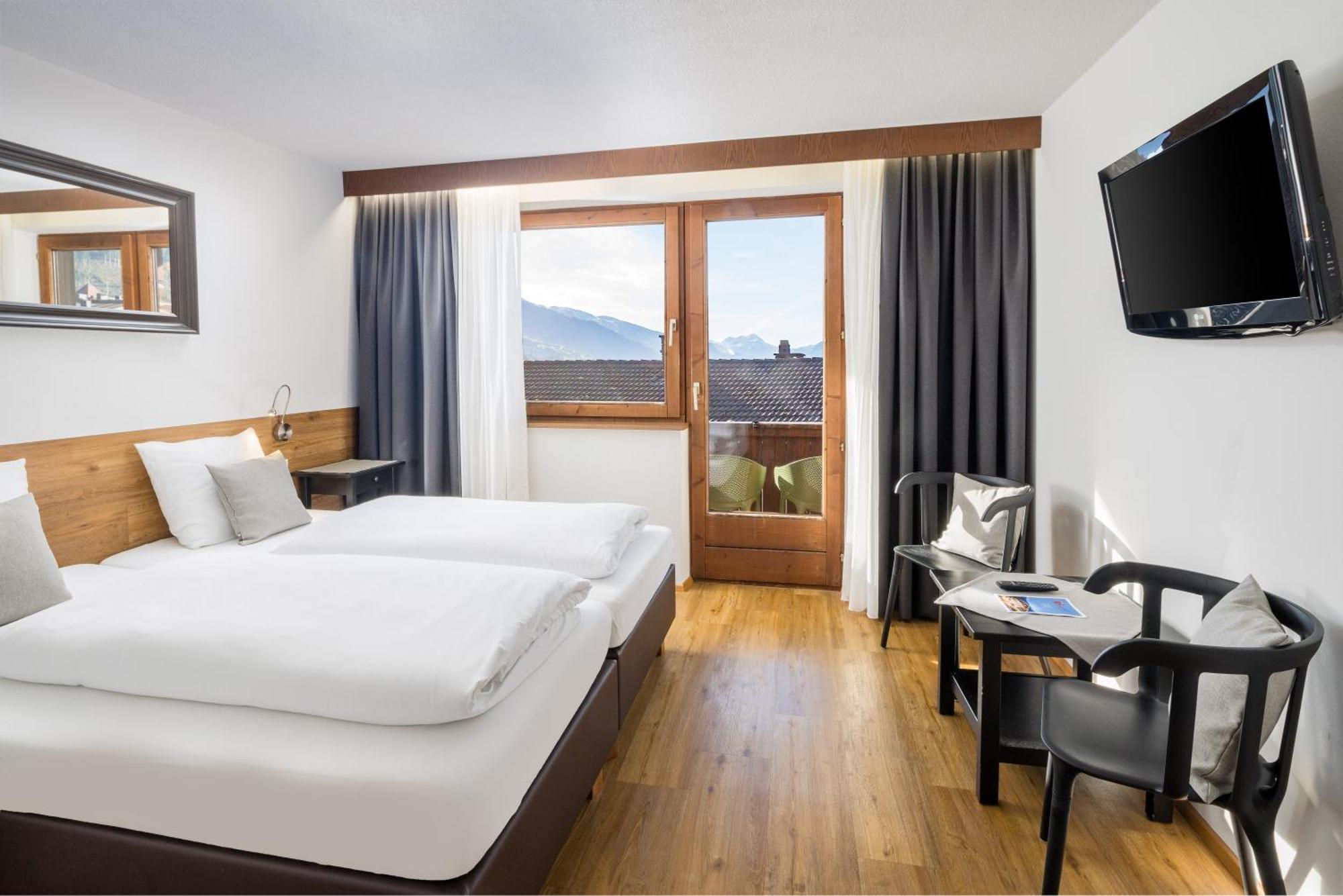 Hotel Standlhof Zillertal Uderns Exterior foto